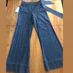 Denim Wide leg/High rise pant